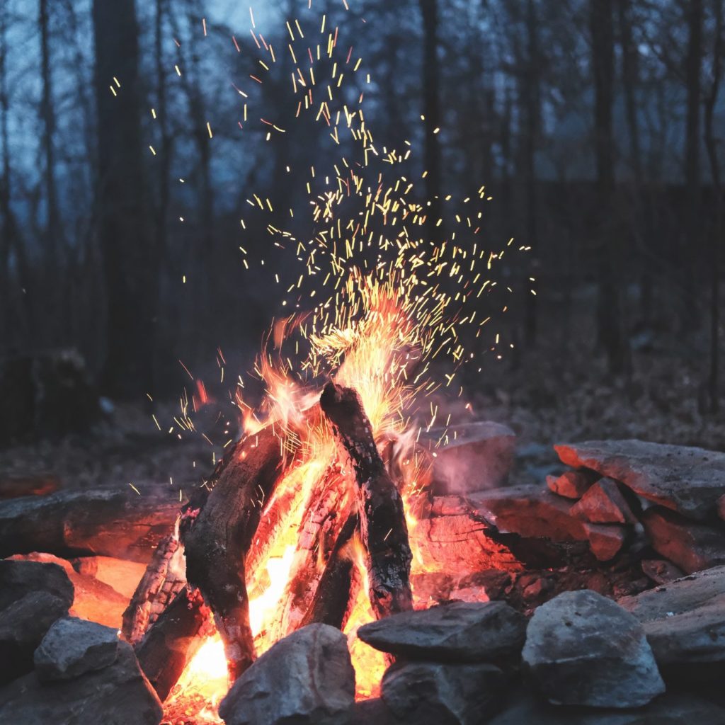 how to build campfire